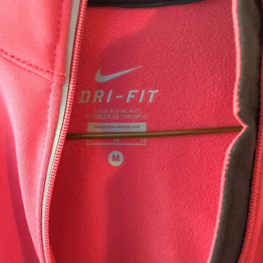 Nike Dri-Fit Quarter Zip Up - Picture 2 of 8